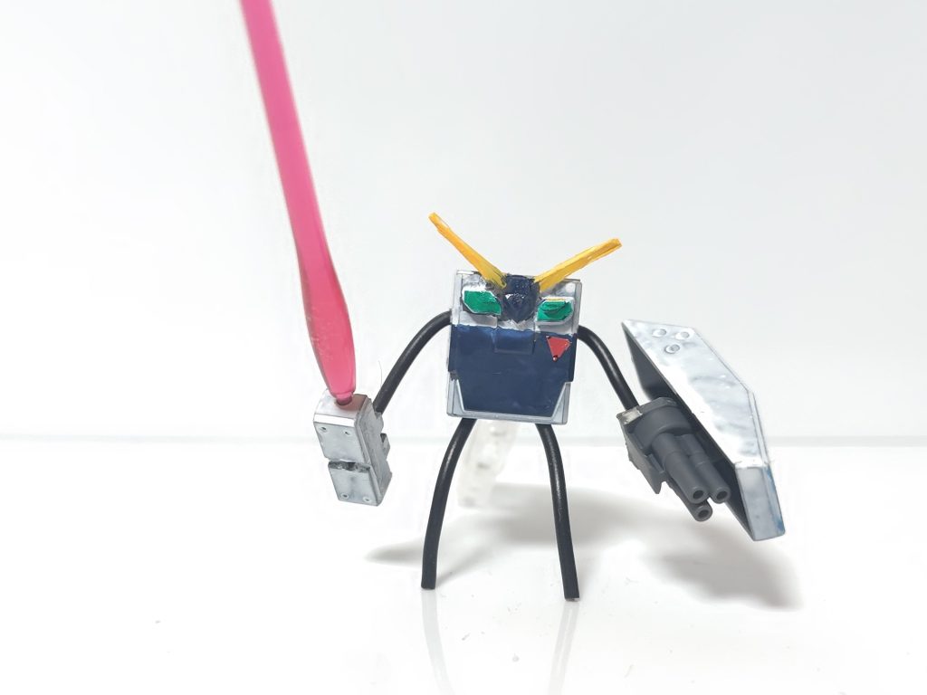 トサカむしってビームサーベルになります