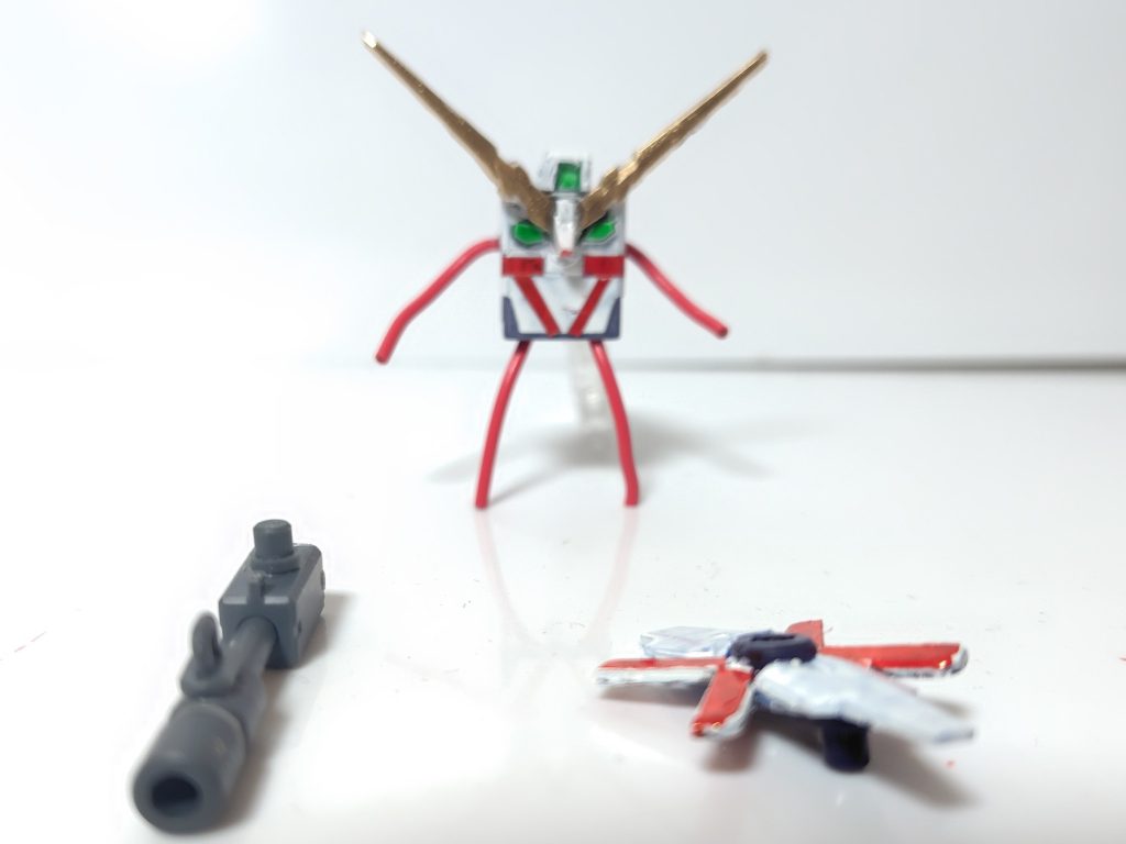 武装・シールド・ハイパー・バズーカ