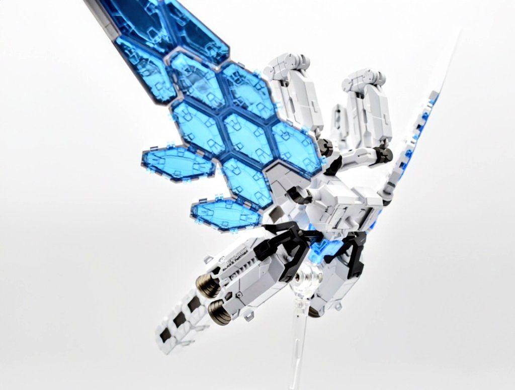 万博ガンダム完成–4枚目/制作者：shin