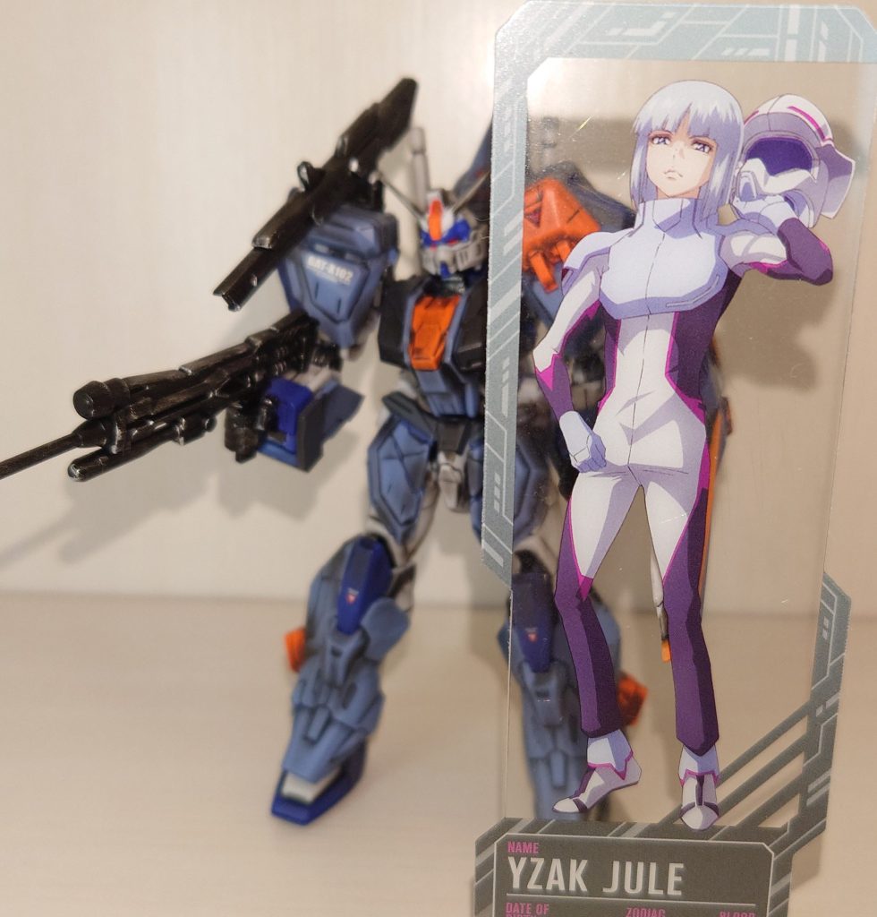 　ｲｻﾞｰｸ「フン　こんな古い機体、よく取っておいたものだ（懐かしい！乗り慣れた機体はいいな　ゲイツやスラッシュザクファントムもいいが、量産機系にはない特別感があるな）」　イザークさん、口を開けはツンな発言しかしないので、（）内にデレさせてみました　笑　バスターも作るので、Gフレーム14のブリッツが入手できたら、SEEDの初期メンが揃いますね