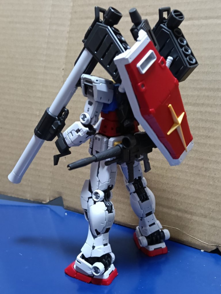 腰にもビームライフル装備で原典より+α（笑）