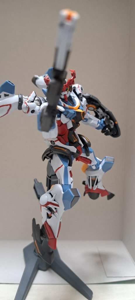 色は成型色が良さそうだったので活かそう。その分ライン頑張ろう。