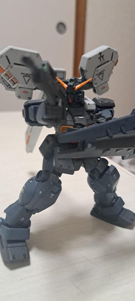 RX-121-2ガンダムTR-1ヘイズルⅡ–8枚目/制作者：ハゲおじさん