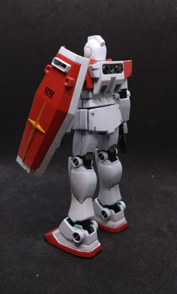 なんで、白くしちゃいました。大体、説明書の色見本も白なんだよな。