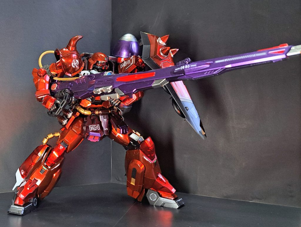 ガナーザクウォーリアと言えばコレ！といったポージングですが、とても難しかったです…