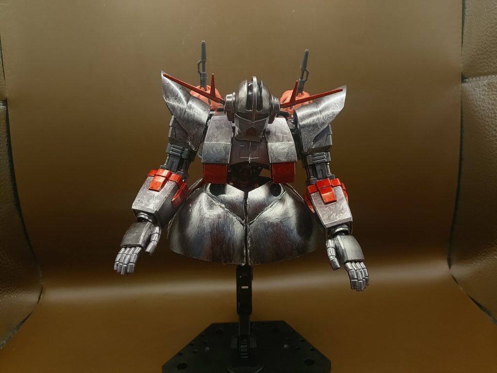 ◯制圧形態ジークアクス版ですが、見た目は元のジオングと同じで、背部にビットを担架しています。最大6機を運用する事が可能です。