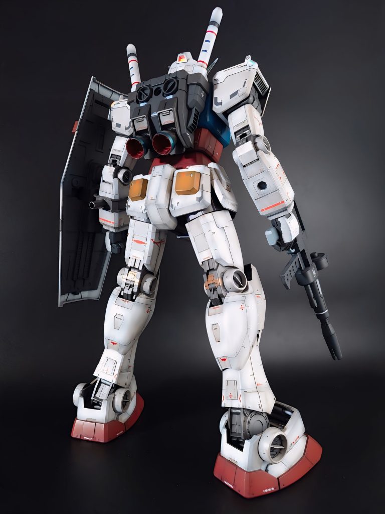 バックショットがこちら本来は色々やってもっともっと情報量を増やせるんだろうけど…元キットのままのほうが程良い感じがしたので今回はほぼ手つかず。(決して面倒になったからではない)