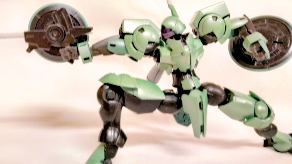 ブラックメタリックとパールグリーンで