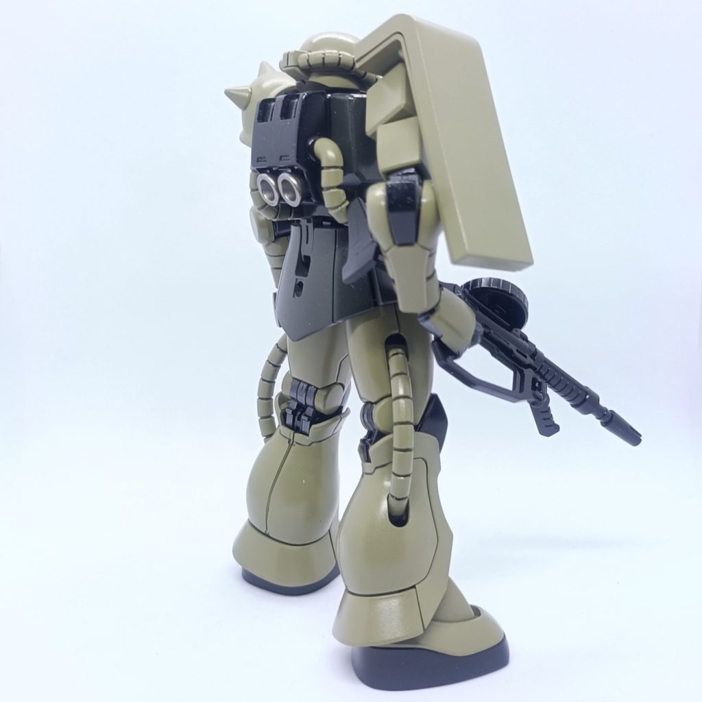 HGUCザクII全塗装–4枚目/制作者：preservedflower06