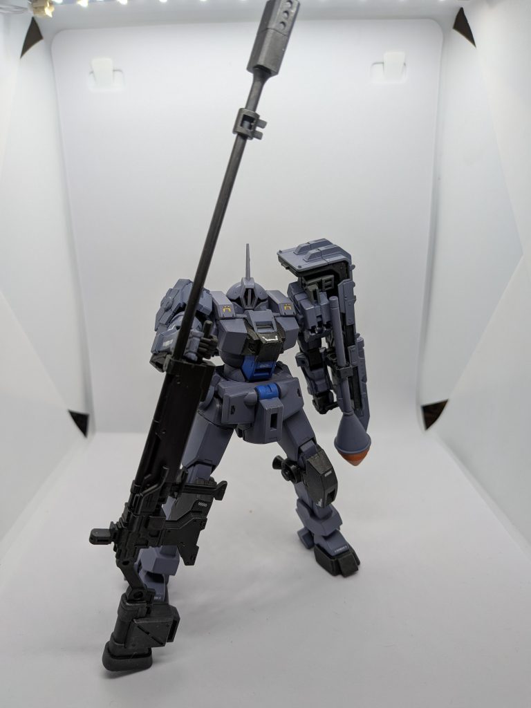 対艦ライフル風も作りましたがポージングの腕が足りず、良い構え方ができませんでした…