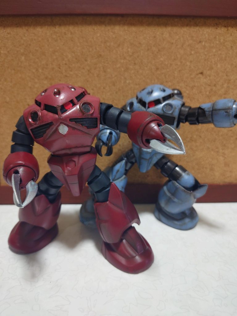 ズゴックコンビです（笑）オジサンのガンプラです。