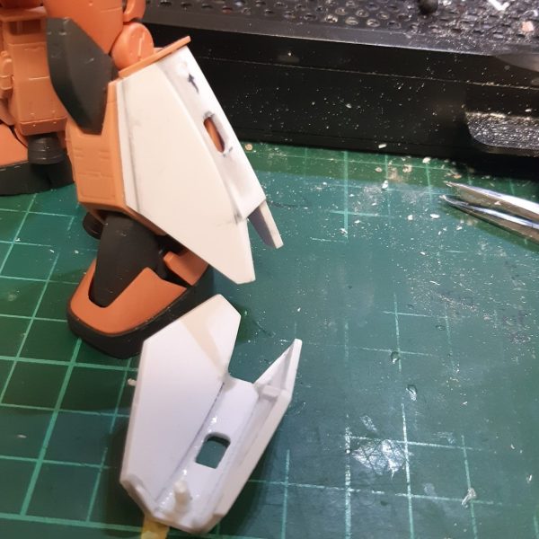 RG高機動型ザク改造中