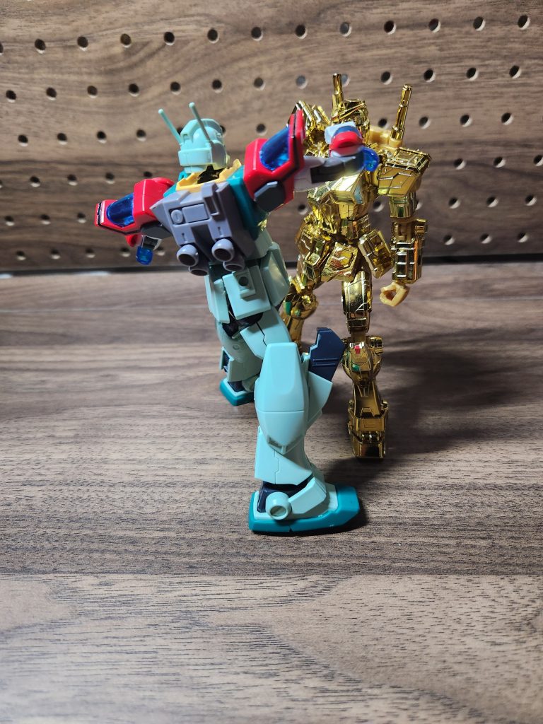 ガンダム対ジム