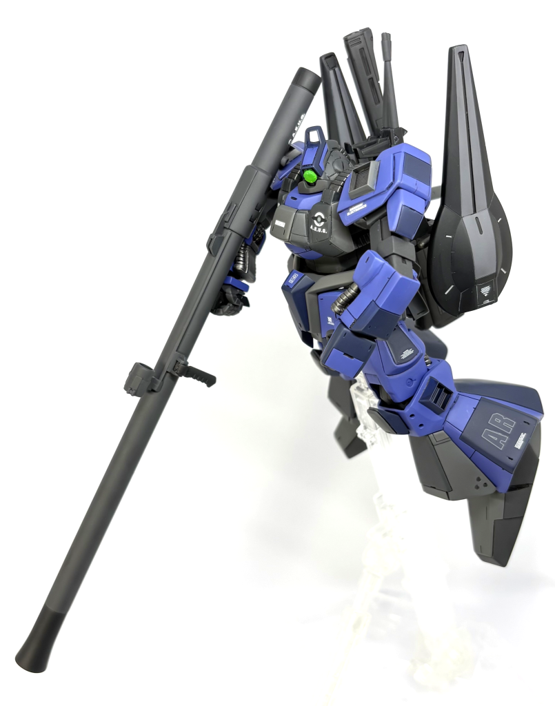 ロケットランチャー装備