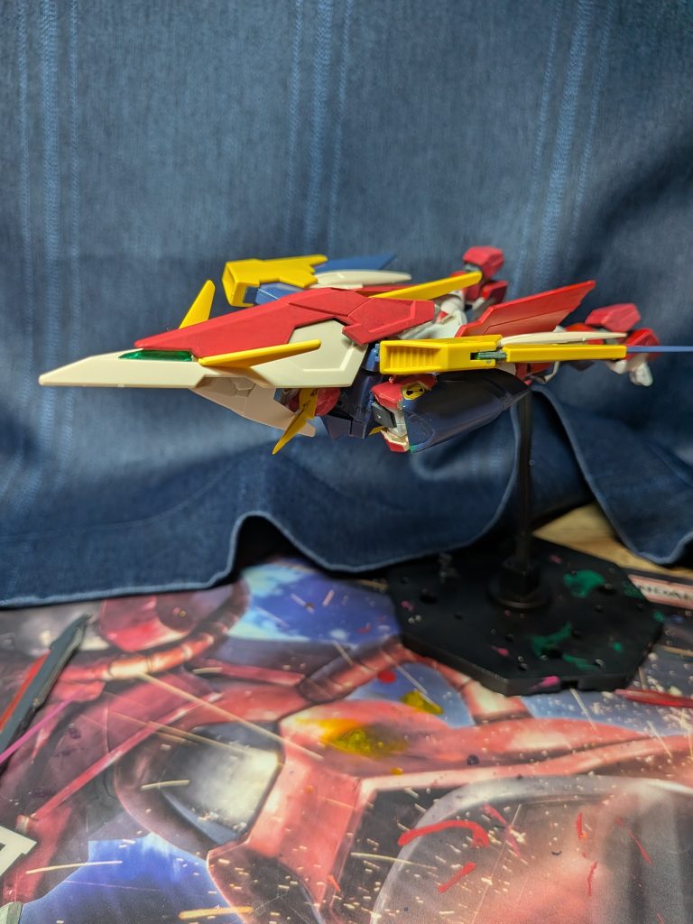 また高速移動形態に変形することも可能。これで敵機体に高速で近づくことが可能。今回は以上です。フォローもよろしくお願いします。それではまた！