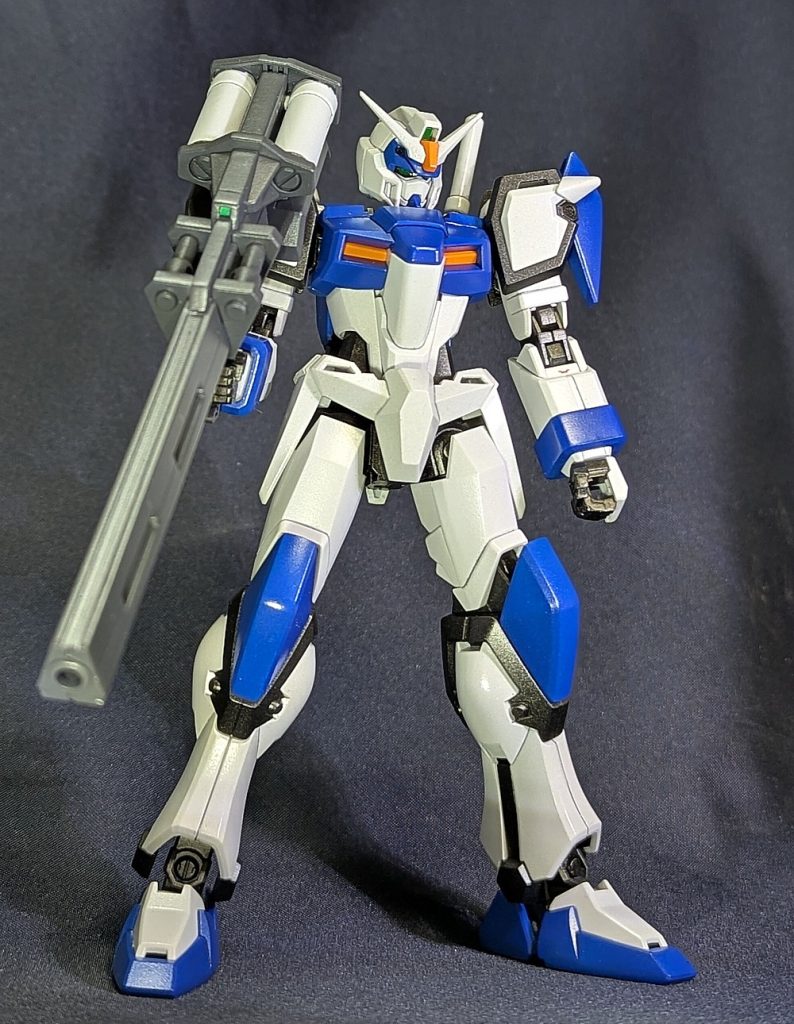 中古店で組み立て済みHGCEゴールドフレームが一般販売かのように安く売られていて、そこからデュエル専用バズーカを奪い取りました