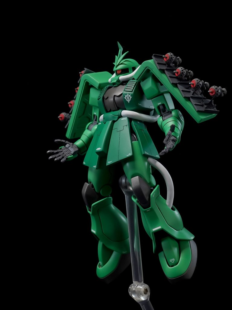 ララァ・スン専用ザク