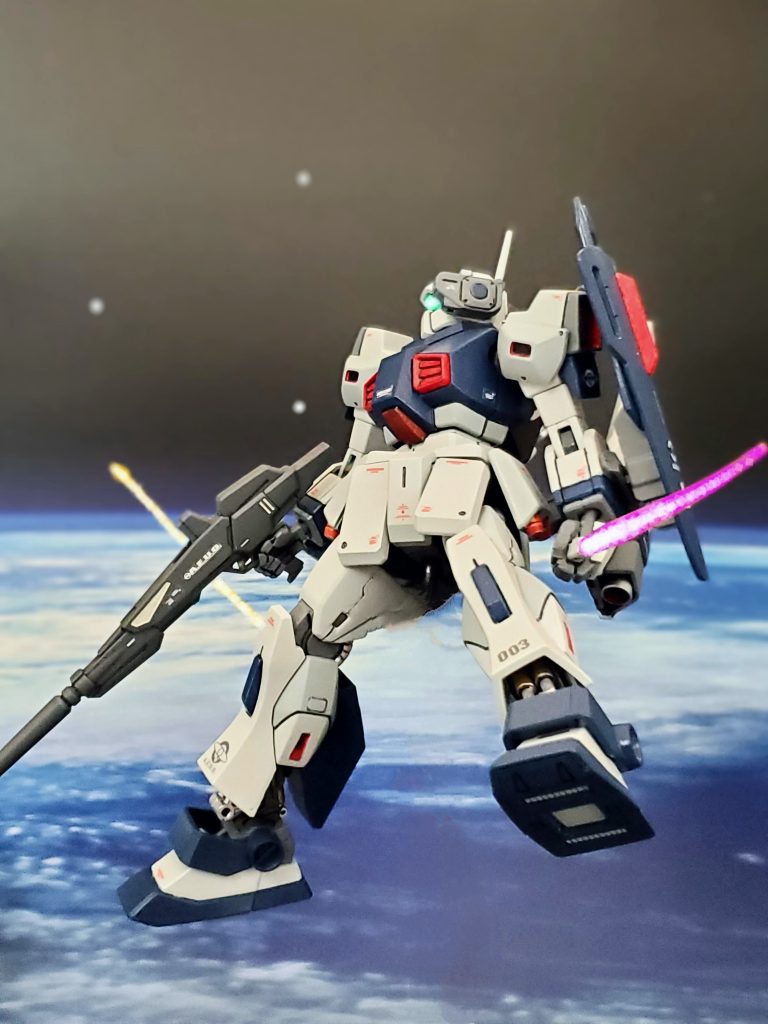 数分後、クワトロ大尉らの乗るシャトル🚀が地球🌎️より打ち上げられ大気圏を離脱し無事『アーガマ』に接触…🌠ユウ・カジマ大尉らネモ部隊の奮闘により宙域のティターンズ部隊を後退させる事に成功したのである👏この戦闘後、『ラビリンス』は月に戻り、試作機稼働データをアナハイム社にフィードバック❕その結果『ハイマニューバー計画』は大きく前進し、後にネモ高機動型の派生機の数々を生み出す事となるのであった……💫以上、私の妄想イメージによるネモ試作高機動型❗ユウ・カジマ大尉搭乗機の活躍ぶりでした~😊🎶