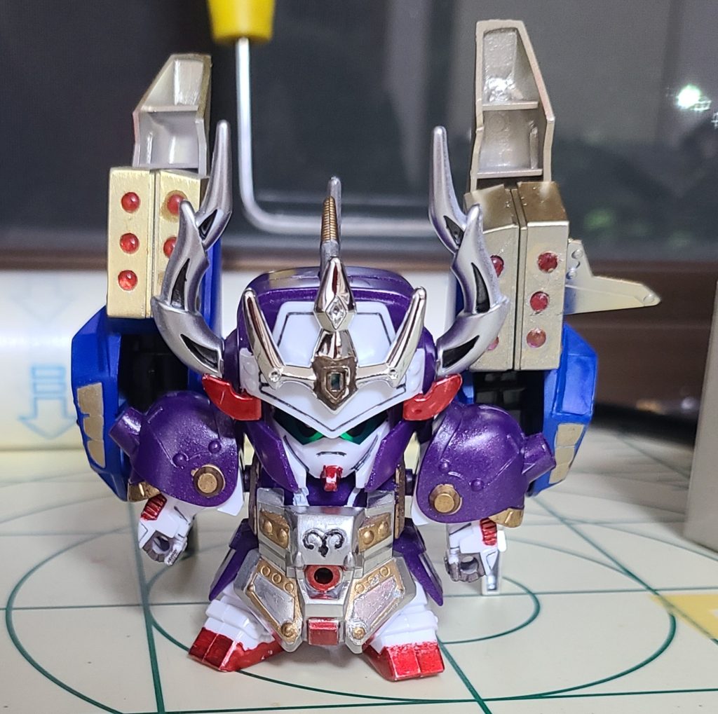 冒流刀と合体。名前は爆空乱散破天(バックウランチャー)だったかな。武者シリーズのムチャな当て字大好きです。冒流刀単体もいずれ…。