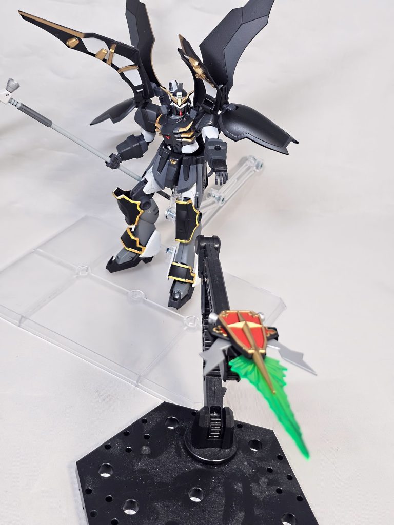 カラーレシピです本体薄灰：Mr.カラースプレー・ニュートラルグレー本体灰：Mr.カラースプレー・MSグレージオン系本体濃灰：ガンダムカラースプレー・MSティターンズブルー1本体黒：Mr.カラースプレー・つや消しブラック本体白：ガンダムカラースプレー・MSホワイト本体赤：Mr.カラースプレー・モンザレッド本体金：Mr.カラースプレー・ゴールド本体銀：Mr.カラースプレー・シルバー関節・フレーム：ガンダムカラースプレー・MSファントムグレーツインビームサイズ柄：Mr.カラースプレー・明灰白色ビームエフェクト：Mr.カラースプレー・クリアーブルースミ入れはタミヤの市販のスミ入れ塗料（グレー、ブラック）です。