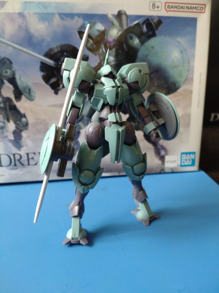 ミカエリスとミキシングしようと仮組みしたら意外とカッコいいので