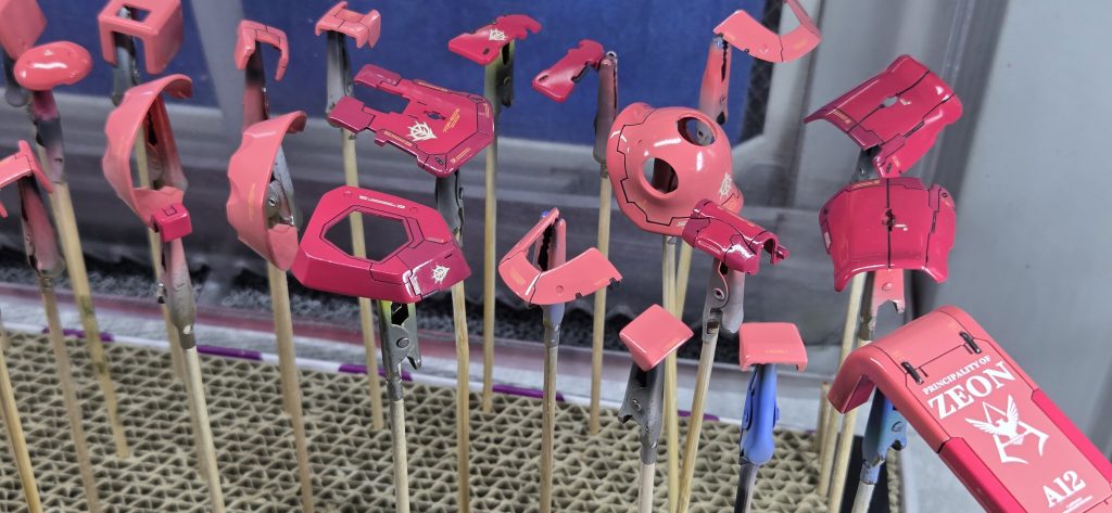 Water slide decals, DONE! (gundam-kao6)