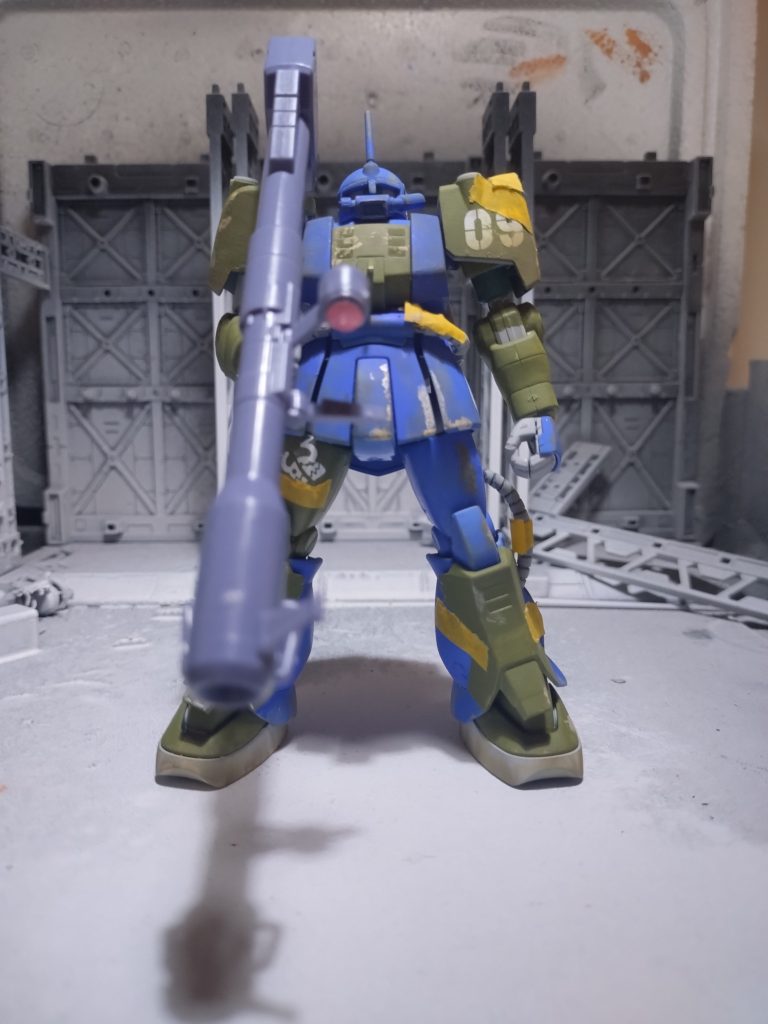 ジオン残党風ザクマリナーです。