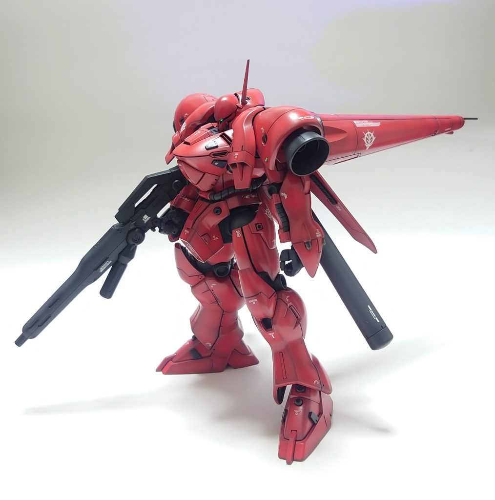 この角度から見るとボリューミーですw少しS字気味に、かっこよく見えるように立たせてみました。