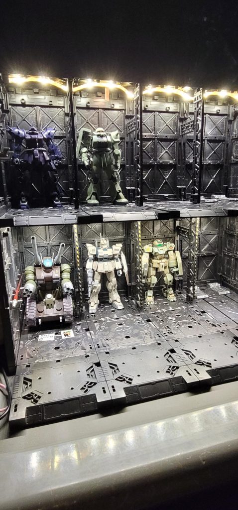 ガンプラ達の格納庫です😊