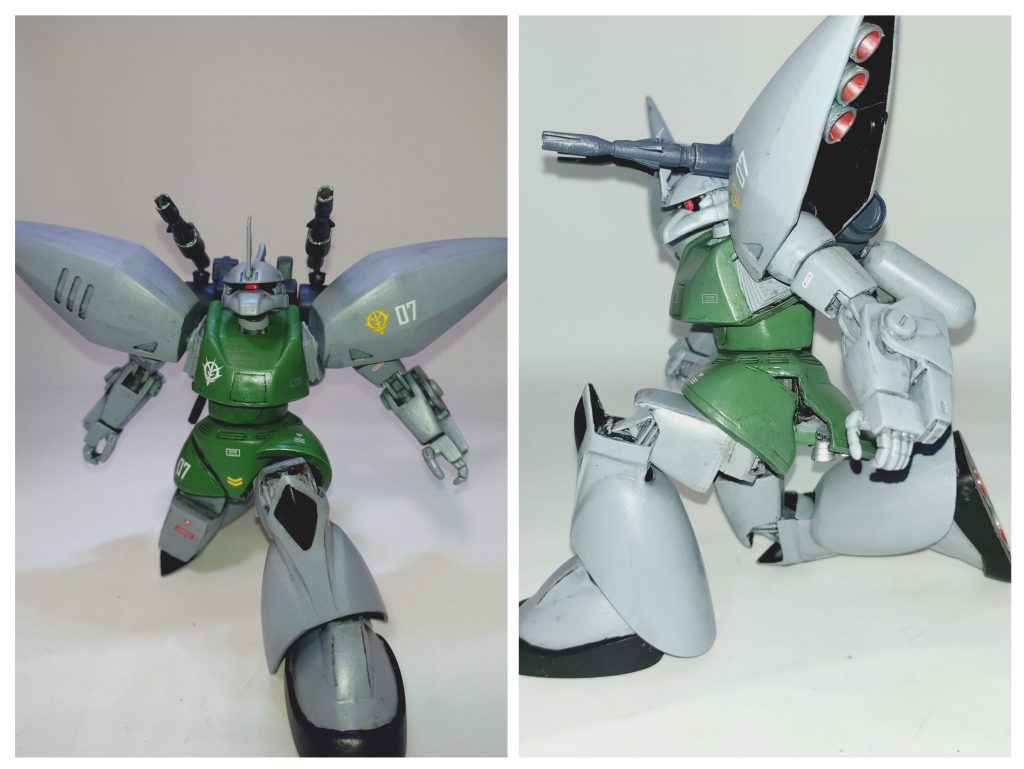 続いてツインビームキャノン発射!!股関節周りが柔軟に動くため、立て膝も無理なく決まります!