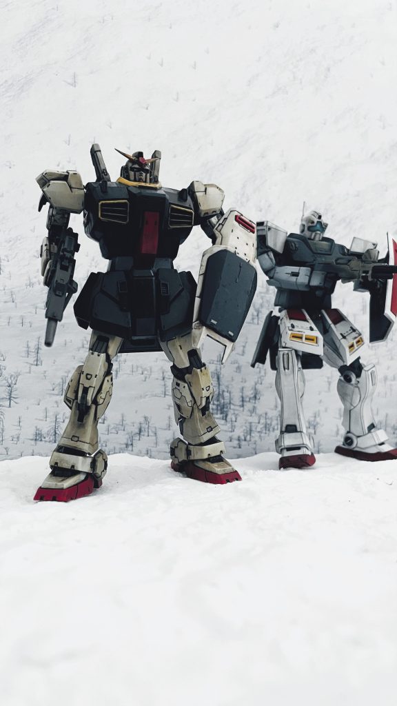 おまけです。雪山背景ベースにガンダムMk-IIを置いてみました。