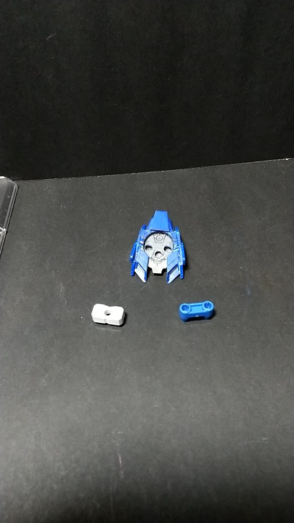 汎用性を上げるためにGNドライブにはユニバーサル規格のバックパック等を付けれるようになっている