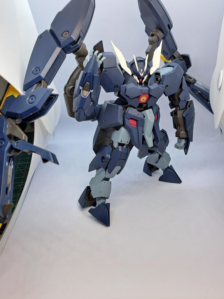 ガンダムザガン–3枚目/制作者：ケーサク@お月見山