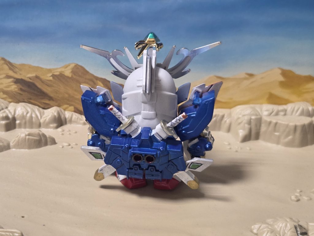 通常形態。羽織が邪魔して、ほとんど動かせません。