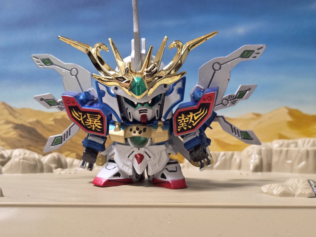 スーパーモード「爆熱の陣」90年代のキットですが今見ても格好良い!羽織の裏地と爆熱心眼翼はシャインシルバーで塗装し、通常モードの白と差別化を試みました。