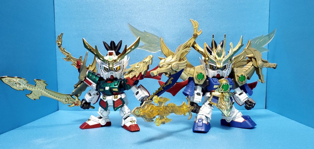 ここで同じく巨大キットの真 豪華 翔烈帝 龍装 劉備ガンダムと。どちらも巨大ですが翔烈帝の方が密度があります。こちらも以前製作しています。