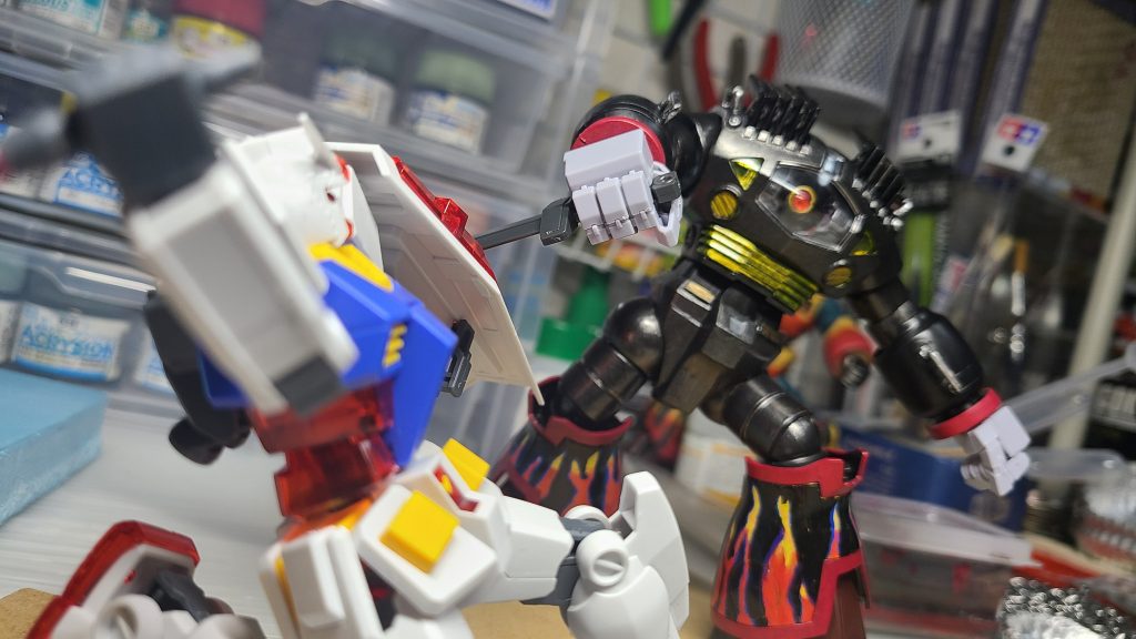 塗装途中だろうが構うことなくブンドドしてしまいますな!