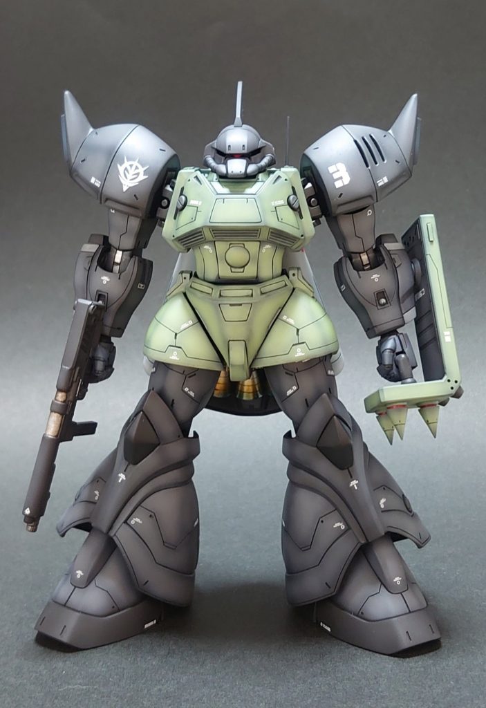 最後に正面ショット。スカートがブルマに見えるのは私だけでしょうか…w