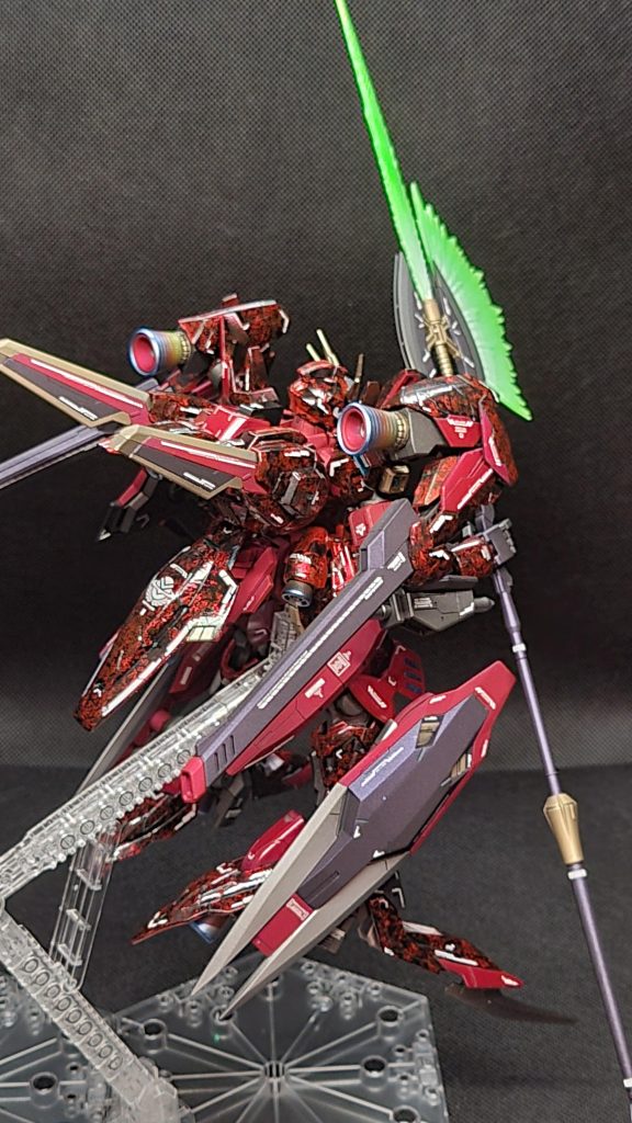 ガンプラバトル宇宙・空中戦専用機｢ヴァルファタール｣–2枚目/制作者：ぷーやさん