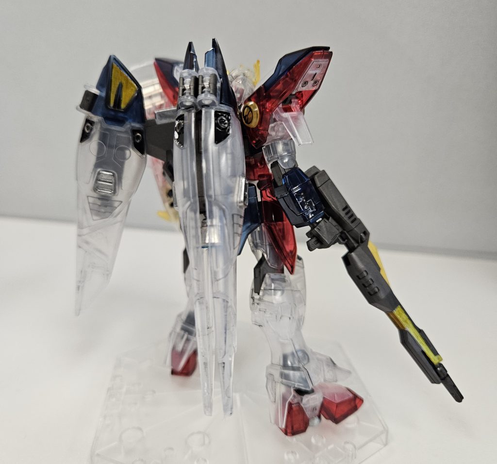 とにかくスラスター系はメッキシルバーゴールドはシールを使用せずにメッキシルバーの上にエナメルクリアイエロー