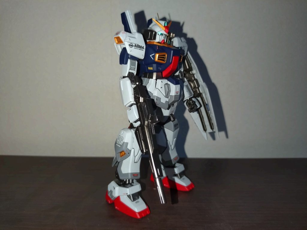 HGUC 1/144ガンダムMk-II（エゥーゴ仕様）–3枚目/制作者：Hanabusa-consulting