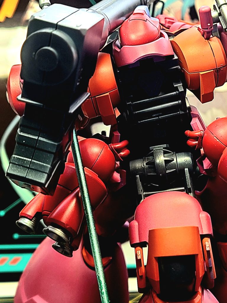 内部パーツとバズーカにはガンメタにティターンズブルー１を混ぜたものを使用した。