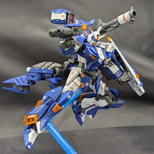 デュエルガンダム　アルト・シュラーク