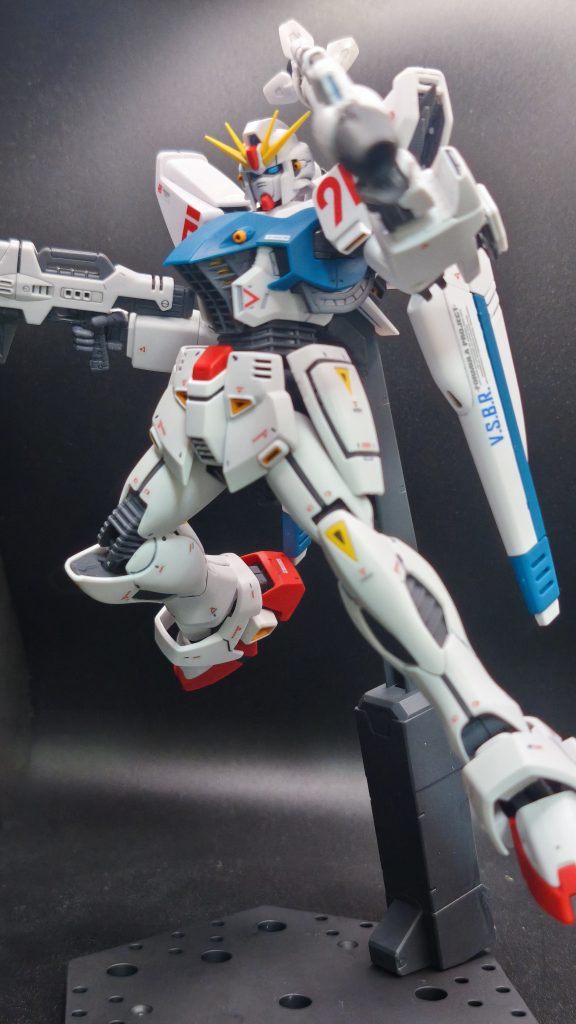 ポージングセンスなさすぎて笑ってまう(笑)皆様みたいな作品を作れるように励みたいと思います🙇