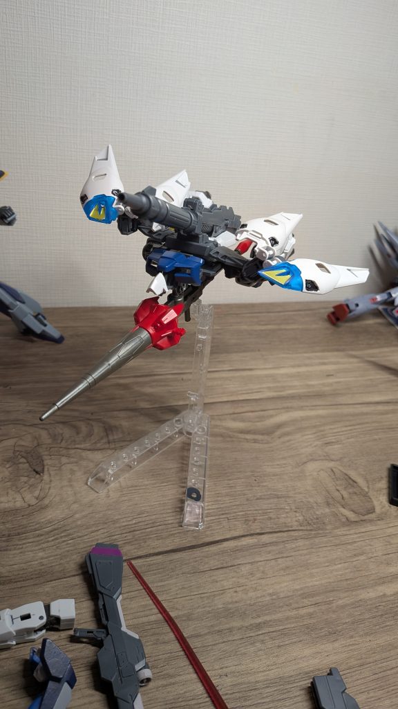 さらに変形機構も搭載された。さて次回はガンダムヘルリナーシタです!それでは