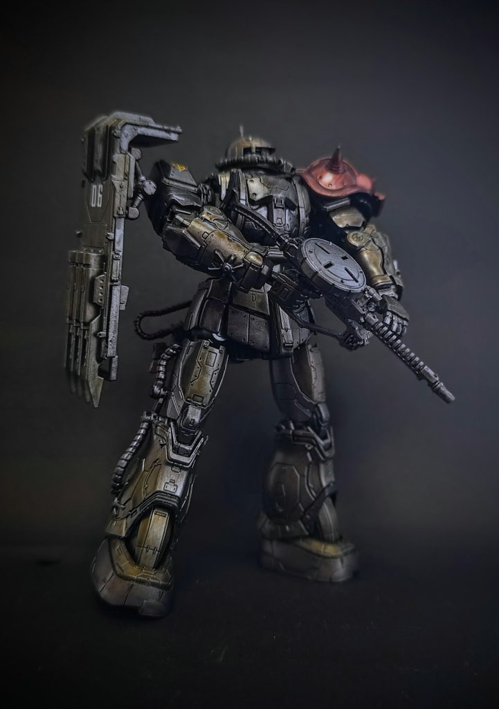 もう1機分入っているセットのキットで作り分けるつもりだったのですが、ひとまずこの機体で満足してしまいました(zaku-kao4)