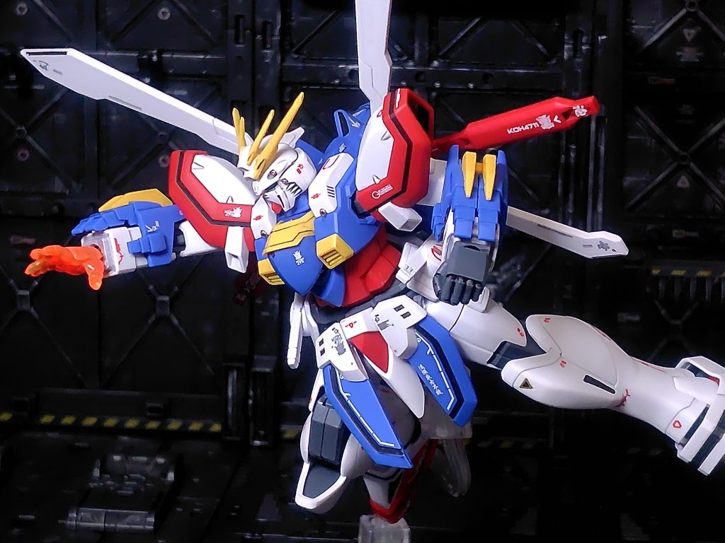 スパロボのゴッドフィンガー風。動きそうで思ったほど動かないキットでポージングが結構難しいです。