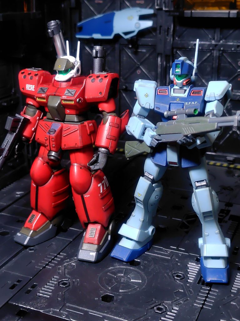 スカーレット隊を思わせるマーキングシールは弱そうに見えるので使いません(gundam-kao2)