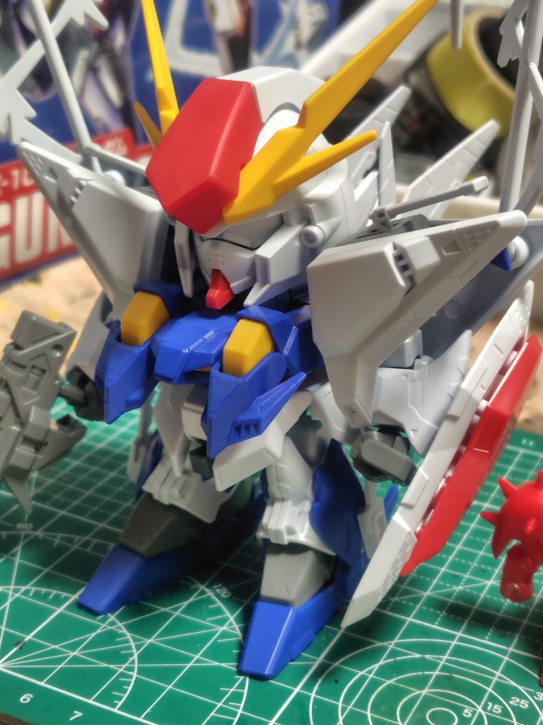 仮組み。結構色分け良好です。