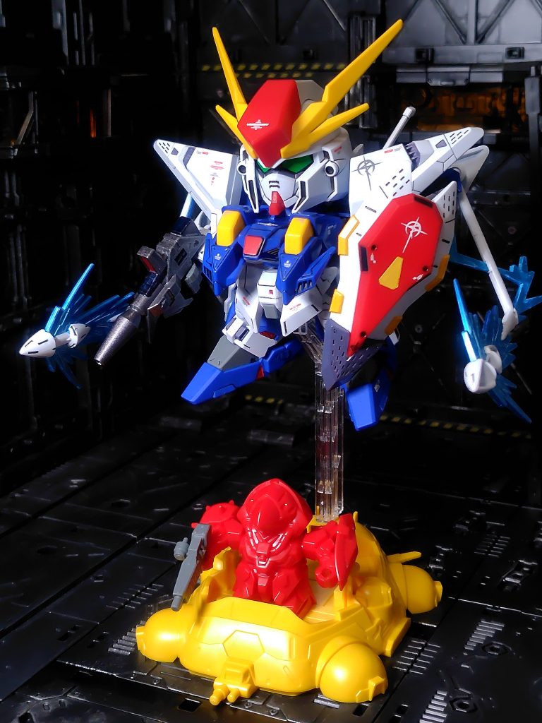 ファンネルミサイルのエフェクト部分はメタブルー。おまけ?のメッサーとギャルセゾンはパチ組みです…。